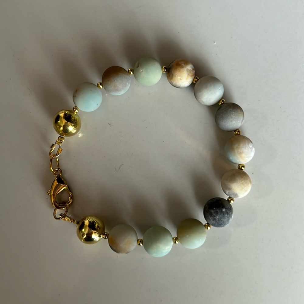 Natural stone bracelet